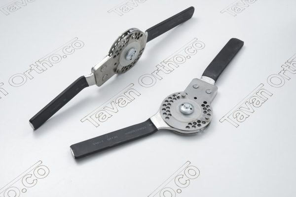 Pini Elbow Scale